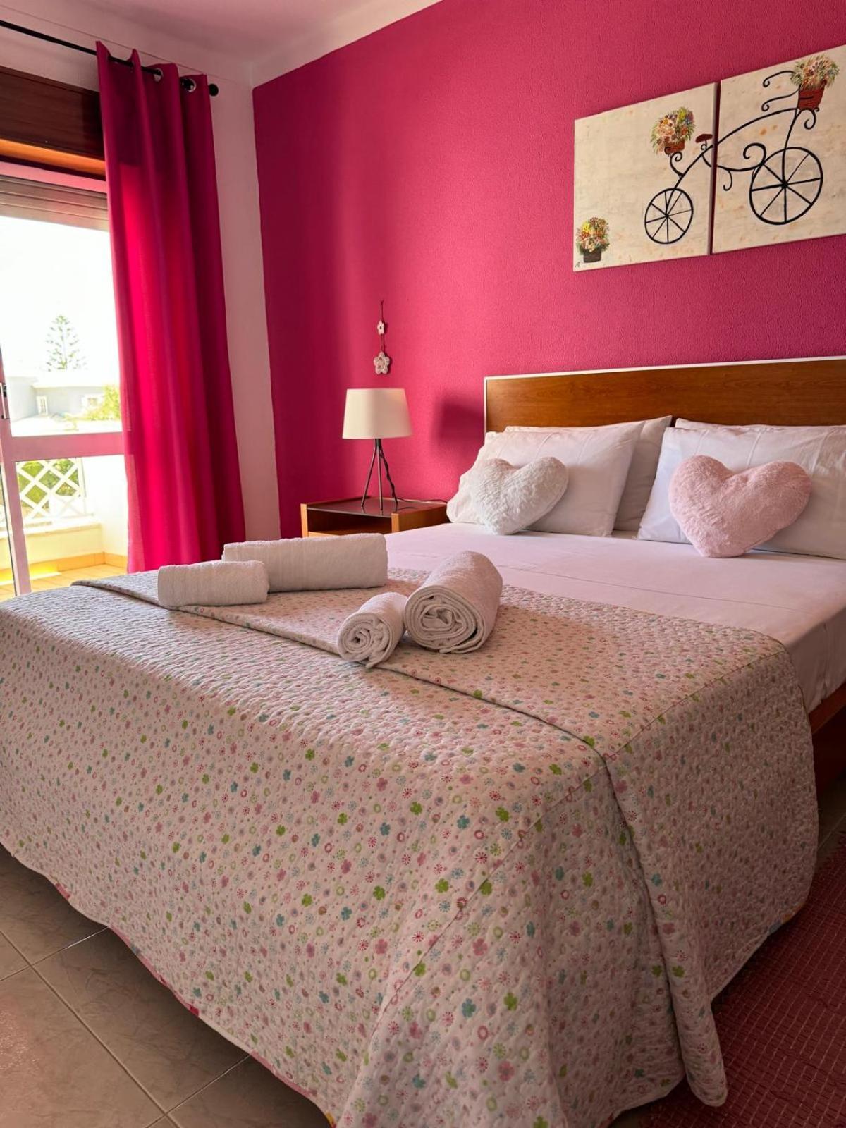 Pretty Sunny Guest Apartment Lagos Ngoại thất bức ảnh